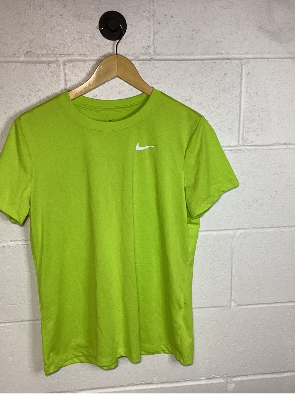 Nike Women’s Bright Lime Green Short Sleeve Performance Tee